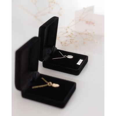 18k Gold-Plated Coffee Bean Necklace en Cafés La Mexicana