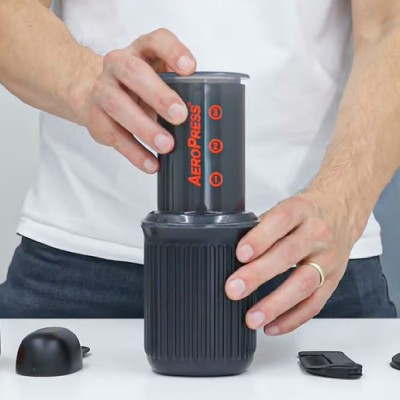 AeroPress Go Set Coffee Maker en Cafés La Mexicana