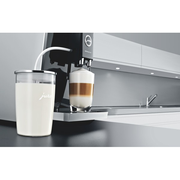 Glass milk container Jura en Cafés La Mexicana